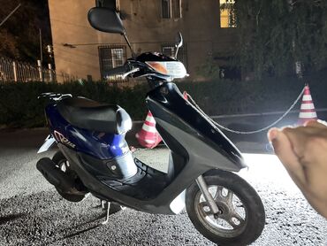 электромопед с педалями: Кичи мопед Honda, 50 куб. см, Бензин, Колдонулган, Бөлүп төлөө менен