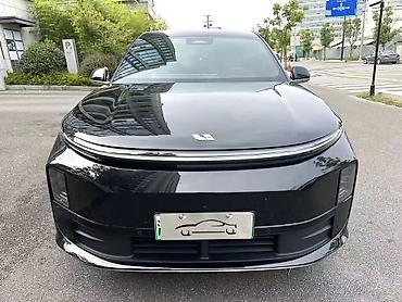 li 7 pro: Lixiang L6: 2024 г., Автомат, Кроссовер — 2