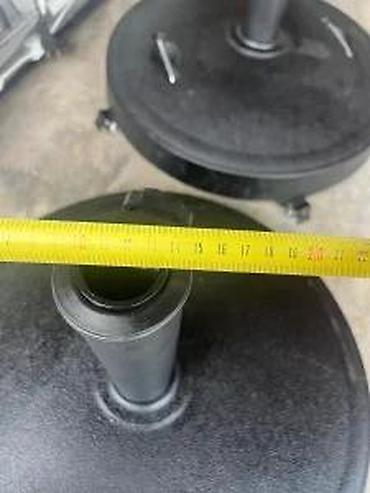 Suncobrani, tende i paviljoni: Postolje za baštenski suncobran sa točkićima – crno - Tip: baza za — 25