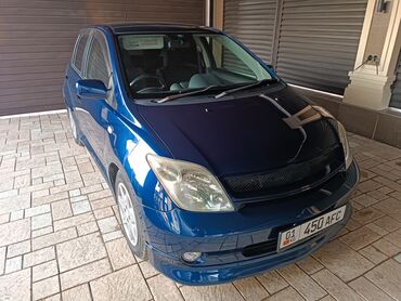 срочно срочно продаю машина: Toyota ist: 2003 г., 1.5 л, Автоматтык, Бензин, Хетчбек