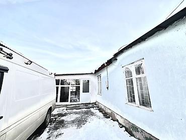 токмок кун чыгыш: 🏡 Достук айылында Жаны Ош базардын бет мандайында 7линия да уй — 5