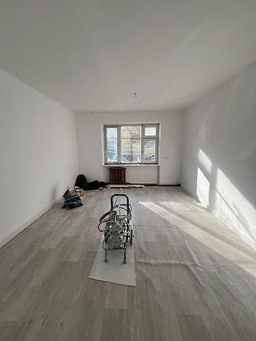o store: Продажа офисов 19 м², С ремонтом, Частный дом, 1 этаж — 1