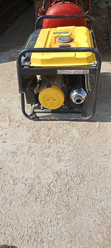 Generatorlar: Məhsul: Benzinli generator Model üzərində yazı: “PowerFull Gasoline — 12