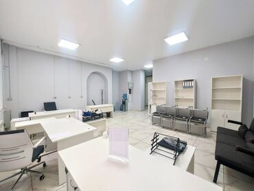 помишеня: Сдаю Офис, 70 м², В жилом комплексе