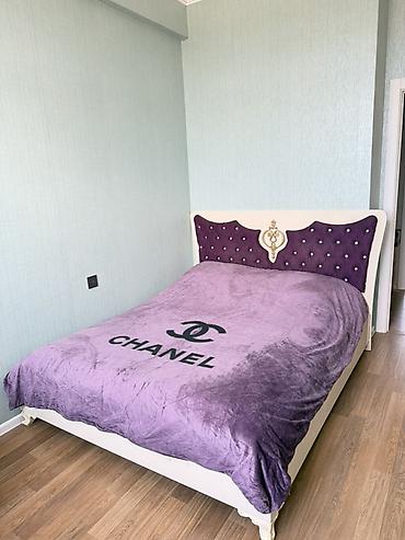 Çarpayılar: İkinəfərlik çarpayı - Ölçü: təxmini 160x200 sm (standart — 1