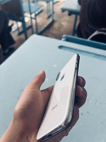 Apple iPhone: IPhone Xs, Б/у, 256 ГБ, Белый, Чехол, 78 % — 8