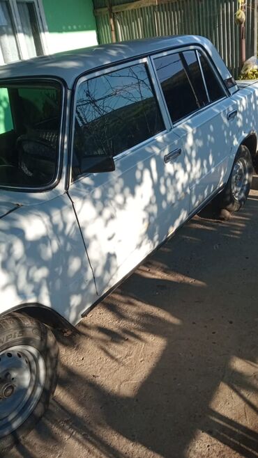 VAZ (LADA): VAZ (LADA) 2101: 1.3 l | 1979 il 80530 km Sedan — 6