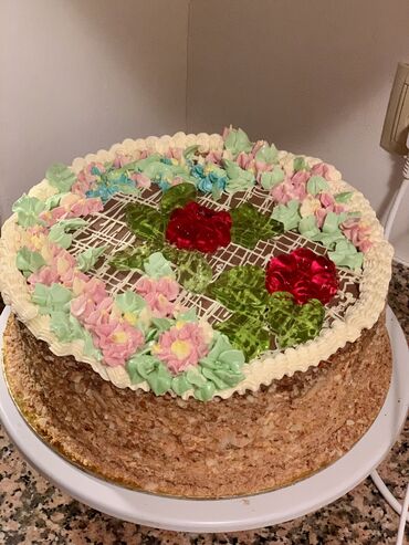 10 yaw tortlari: 💐. Домашняя выпечка, только натуральные продукты . Киевский"
