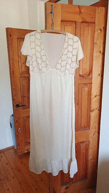 maxi day nə ucundur: Krem rəngli, zərif maxi don - Model: Yüngül, axıcı kəsim, maxi — 1