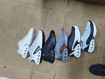 Women's Sneakers and athletic shoes: 01. 36-40
4600⭐⭐ na lalafo.rs — 9 Women's Sneakers and athletic shoes: 01. 36-40
4600⭐⭐ — 9