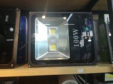 Rasveta: 100W Reflektor kvalitetnije diode. Snaga: 100W Boja: 6500 K — 13