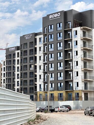 жертам квартира берилет: 4 бөлмө, 166 кв. м, Элитка, 4 кабат, ПСО (өзү оңдоп түзөтүп бүтүү үчүн)