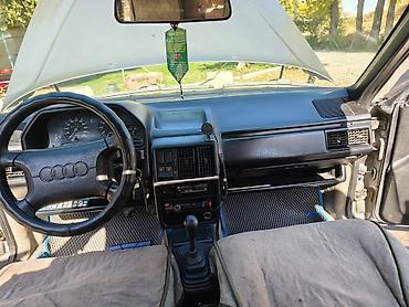 wuling starlight 730: Audi 100: 1986 г., Механика, Бензин, Седан — 9