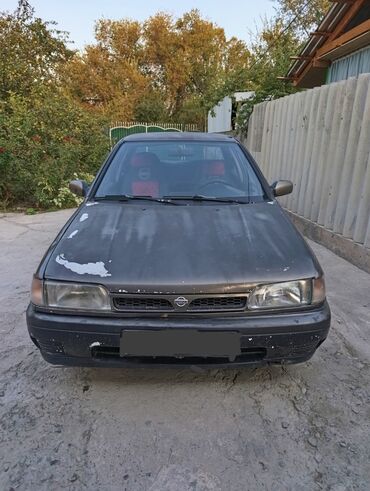 авто афтамат: Nissan Sunny: 1996 г., 2 л, Механика, Дизель, Седан