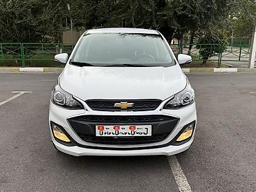 Chevrolet Spark: 2020 г., 1 л, Вариатор, Бензин, Хэтчбэк at lalafo.kg Chevrolet Spark: 2020 г., 1 л, Вариатор, Бензин, Хэтчбэк