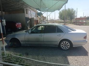 кузов е39: Mercedes-Benz E-Class: 1999 г., Дизель, Седан — 5