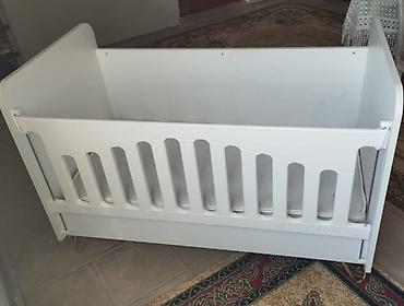 Beşiklər: Uşaq beşiyi – çevrilə bilən model - Material: laminat/MDF — 1