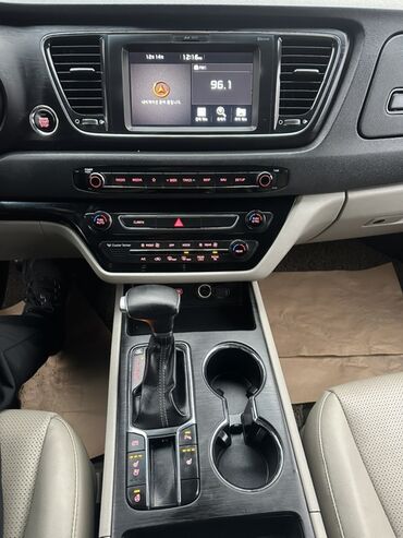 Kia: Kia Carnival: 2018 г., 2.2 л, Автомат, Дизель, Минивэн at lalafo.kg — 12 Kia: Kia Carnival: 2018 г., 2.2 л, Автомат, Дизель, Минивэн — 12