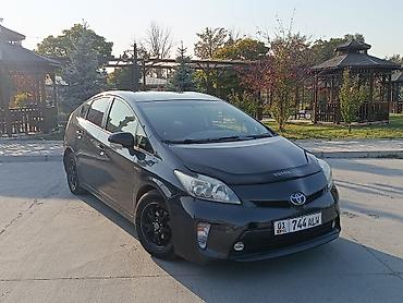 lexus js300: Toyota Prius: 2013 г., 1.8 л, Вариатор, Гибрид, Хэтчбэк — 2