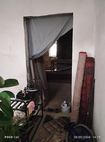 Həyət evləri və villaların satışı: 6 otaqlı, 6 kv. m, Orta təmir — 24