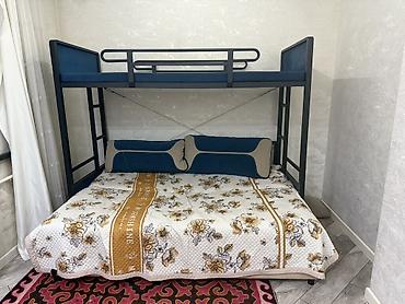 двух ярустный: Двухъярусная кровать, Б/у, С выкатной системой — 2