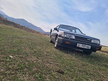 mazda 929: Mazda 929: 1989 г., 2.2 л, Механика, Бензин, Седан — 4
