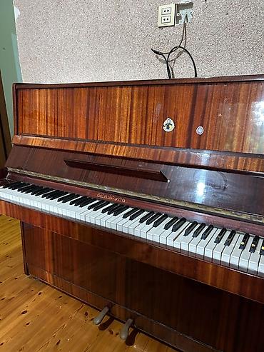 Pianolar: Upright pianino – “Belarus” modeli - Korpus: parlaq laklı tünd — 3