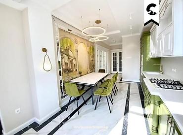 centr park: Сдается: 3 комнатная квартира Район: Эркиндик парк Адрес: Чокморова — 9