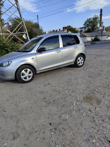 лобовое стекло трещина клей: Mazda Demio: 2003 г., 1.3 л, Автомат, Бензин, Хэтчбэк