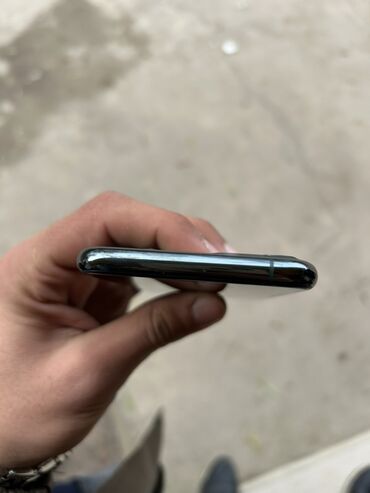 Apple iPhone: IPhone 11 Pro, 64 GB, Matte Midnight Green, Face ID — 9