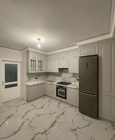 Sifarişlə mətbəx mebeli: Mətbəx mebellərinin sifarişi Mətbəx mebellərinin birbaşa mebel — 20