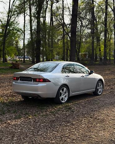 Honda: Honda Accord: 2003 г., 2 л, Автомат, Бензин, Седан at lalafo.kg — 4 Honda: Honda Accord: 2003 г., 2 л, Автомат, Бензин, Седан — 4