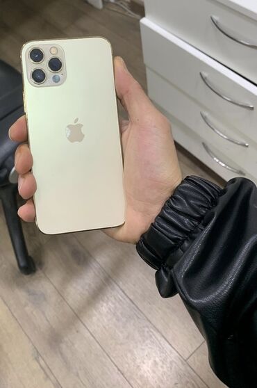 Apple iPhone: IPhone 12 Pro, 256 GB, Qızılı, Barmaq izi, Face ID