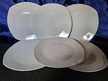 pivski set cena: Tanjiri novi,vintaz Van Well porcelan Nemacka. Desertni tanjiri — 4