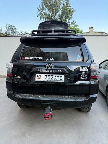 Продажа авто: Toyota 4Runner: 2017 г., 4 л, Автомат, Бензин, Внедорожник — 3