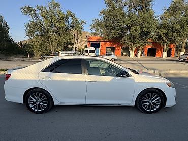 европейцы: Toyota Camry: 2012 г., 2.5 л, Автомат, Гибрид, Седан — 5