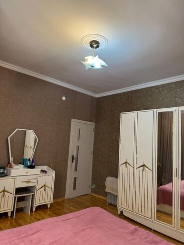 Həyət evləri və villaların satışı: Binəqədi qəs. 4 otaqlı, 140 kv. m, Kredit yoxdur, Yeni təmirli -da lalafo.az — 10 Həyət evləri və villaların satışı: Binəqədi qəs. 4 otaqlı, 140 kv. m, Kredit yoxdur, Yeni təmirli — 10