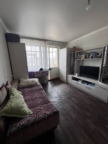 снять квартиру в джал 1 комнатную: 1 комната, 30 м², Малосемейка, 3 этаж, Косметический ремонт