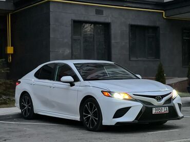 чехол на камри: Toyota Camry: 2019 г., 2.5 л, Автомат, Бензин, Седан