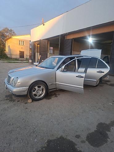 банки amg: Mercedes-Benz E-Class: 1996 г., 2.2 л, Механика, Дизель, Седан — 9