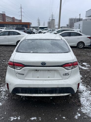 Toyota: Toyota Corolla: 2020 г., 1.8 л, Автомат, Гибрид, Седан