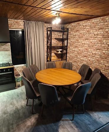 Продажа коттеджей и домов: 🏡 Продается уютный дом у реки Аламедин! 🌲 💰 Цена: 275 000 сом 📍 — 14