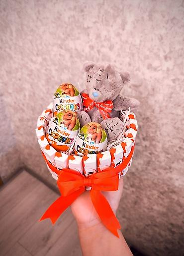 Hədiyyələr: Hədiyyə qutuları və tematik setlər - Şirniyyat qutuları: Bölməli — 12