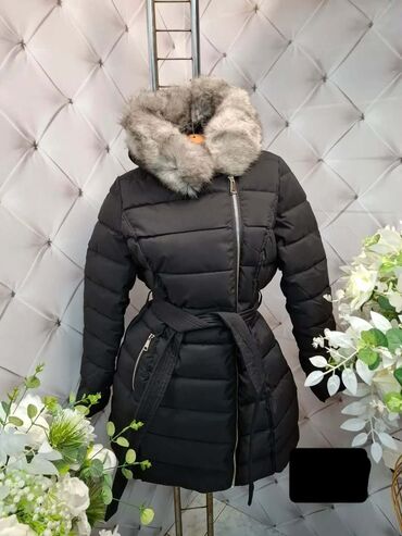 Zimske jakne: Akcija svi modeli po 5500 din. km — 1