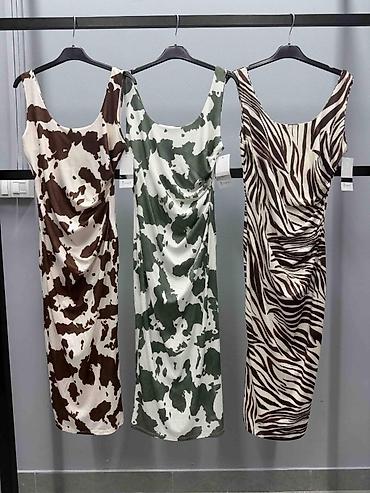 leopard baletanke: Ženske midi haljine sa animal printom
2100din
S M L — 1