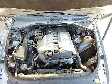 mercedes benz 208 d: Volkswagen Touareg: 3.2 l | 2004 il Ofrouder/SUV — 9