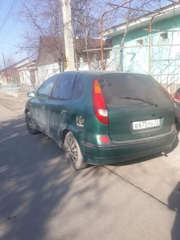 грузовой автомобиль: Nissan Almera Tino, зелёный хэтчбек/минивэн. Кузов и экстерьер: -