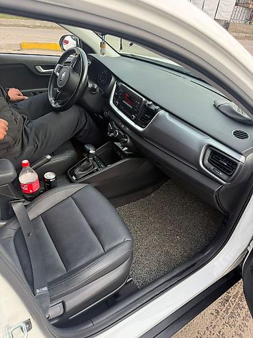 Kia: Kia Stonic: 2019 г., 1 л, Автомат, Бензин, Кроссовер — 8