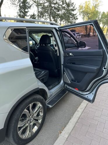 Ssangyong: Ssangyong Rexton: 2018 г., 2.2 л, Автомат, Дизель, Внедорожник