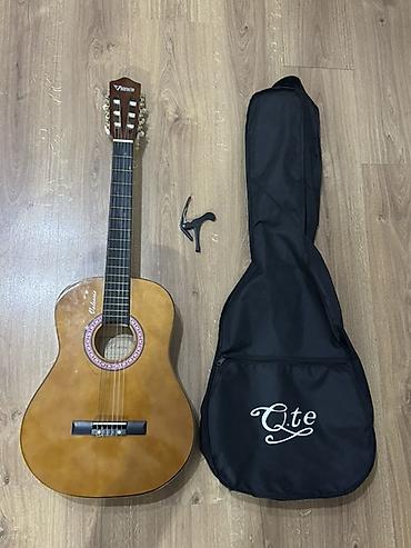 valencia gitara: Valencia klassik gitara – model VQ-4/4M - Korpus: klassik forma — 1